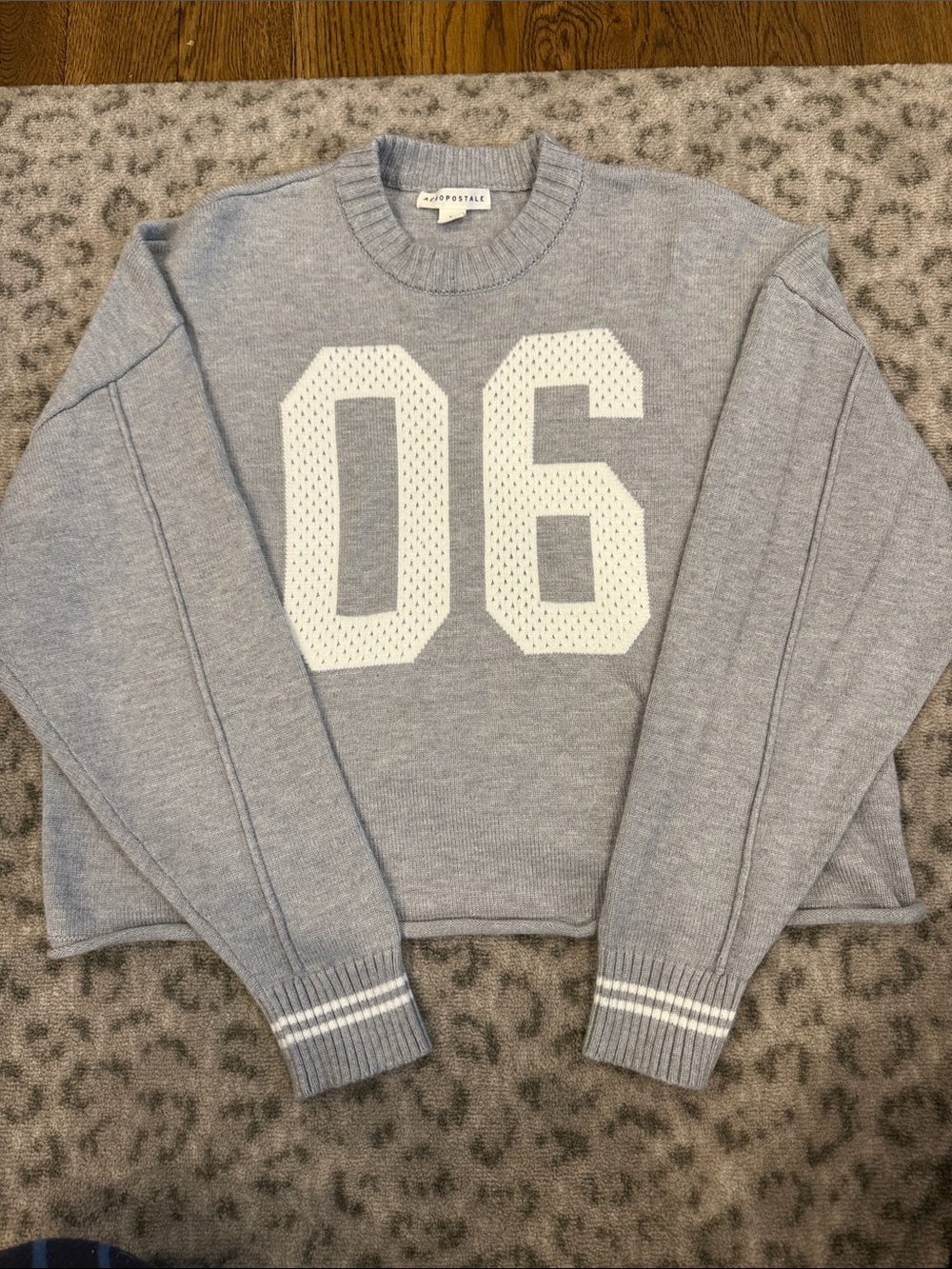 Aeropostale Light Gray Crewneck Sweater with White '06' Graphic
